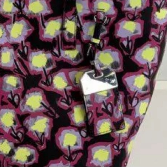 Gorgeous Marc Jacobs Multicolor Faux Leather Tote Handbag - Picture 5 of 7